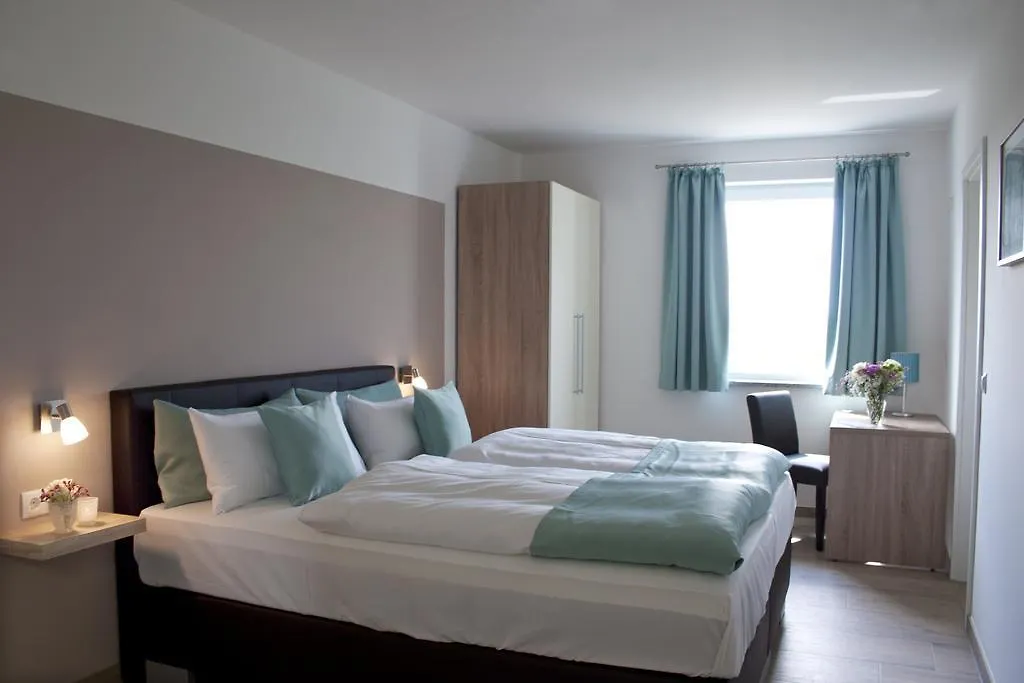 Hotel Claro Garni Eitting 3*,  Germany